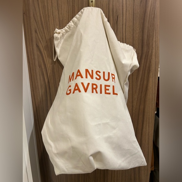 **SOLD**. Mansur Gavriel Everyday Cabas tote - Picture 10 of 10